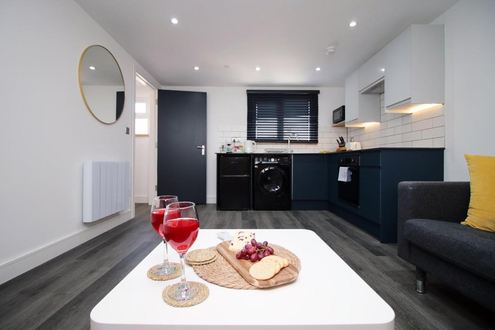 Boutique One Bedroom Apartment 카디프 외부 사진